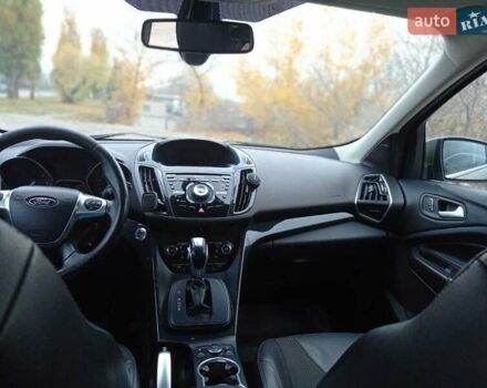 Зеленый Форд Куга, объемом двигателя 2 л и пробегом 232 тыс. км за 11700 $, фото 9 на Automoto.ua