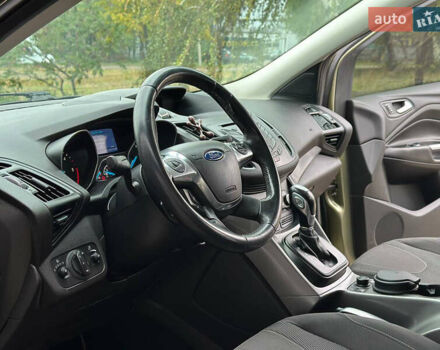 Зелений Форд Куга, об'ємом двигуна 2 л та пробігом 189 тис. км за 12999 $, фото 18 на Automoto.ua