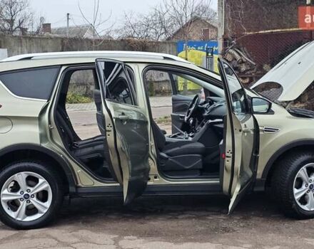 Зелений Форд Куга, об'ємом двигуна 2 л та пробігом 155 тис. км за 12500 $, фото 40 на Automoto.ua