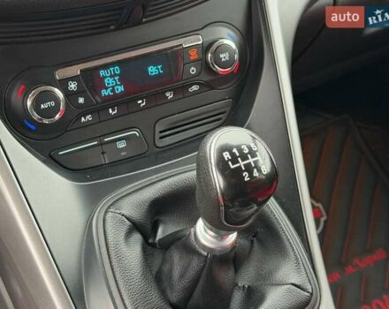 Форд Куга 2013 в Харькове на Automoto.ua Зеленый Форд Куга, объемом двигателя 2 л и пробегом 157 тыс. км за 12800 $, фото 33 на Automoto.ua