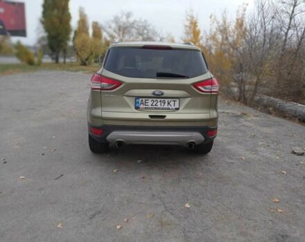 Зелений Форд Куга, об'ємом двигуна 2 л та пробігом 232 тис. км за 11700 $, фото 3 на Automoto.ua