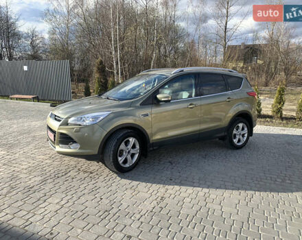 Зелений Форд Куга, об'ємом двигуна 2 л та пробігом 211 тис. км за 12900 $, фото 5 на Automoto.ua