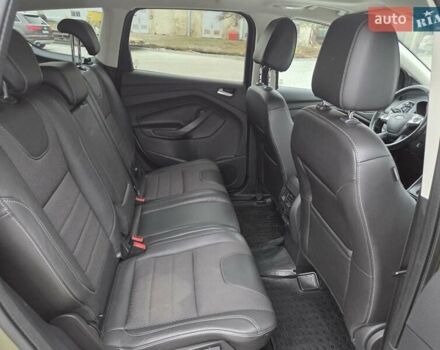 Зеленый Форд Куга, объемом двигателя 2 л и пробегом 262 тыс. км за 13300 $, фото 13 на Automoto.ua