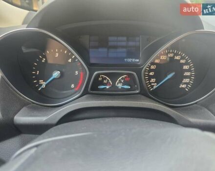 Зеленый Форд Куга, объемом двигателя 2 л и пробегом 113 тыс. км за 13000 $, фото 2 на Automoto.ua