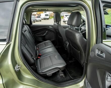 Зеленый Форд Куга, объемом двигателя 2 л и пробегом 206 тыс. км за 8100 $, фото 15 на Automoto.ua