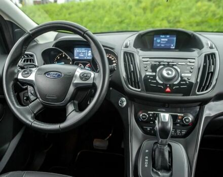 Зеленый Форд Куга, объемом двигателя 2 л и пробегом 206 тыс. км за 8100 $, фото 16 на Automoto.ua