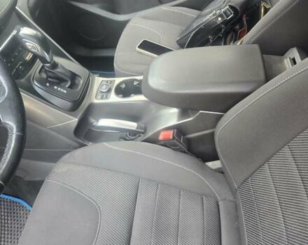 Зеленый Форд Куга, объемом двигателя 2 л и пробегом 113 тыс. км за 13000 $, фото 6 на Automoto.ua