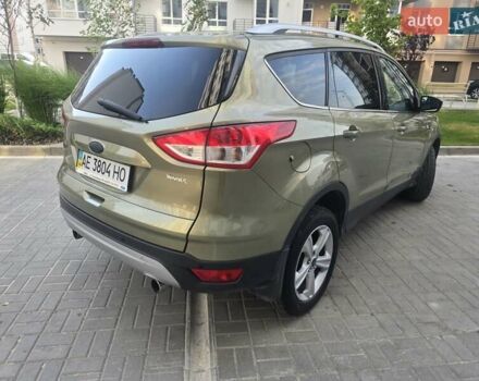 Зеленый Форд Куга, объемом двигателя 2 л и пробегом 113 тыс. км за 13000 $, фото 14 на Automoto.ua