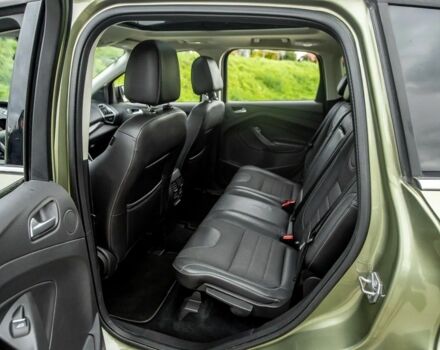 Зеленый Форд Куга, объемом двигателя 2 л и пробегом 206 тыс. км за 8100 $, фото 19 на Automoto.ua