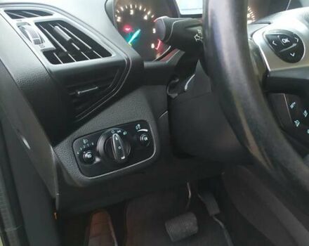 Форд Куга 2015 в Кривом Роге на Automoto.ua Зеленый Форд Куга, объемом двигателя 2 л и пробегом 167 тыс. км за 11900 $, фото 18 на Automoto.ua