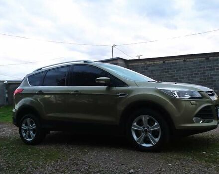 Форд Куга 2015 в Кривом Роге на Automoto.ua Зеленый Форд Куга, объемом двигателя 2 л и пробегом 167 тыс. км за 11900 $, фото 9 на Automoto.ua