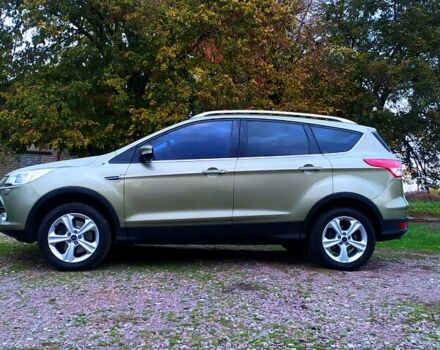Форд Куга 2015 в Кривом Роге на Automoto.ua Зеленый Форд Куга, объемом двигателя 2 л и пробегом 167 тыс. км за 11900 $, фото 8 на Automoto.ua