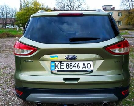 Форд Куга 2015 в Кривом Роге на Automoto.ua Зеленый Форд Куга, объемом двигателя 2 л и пробегом 167 тыс. км за 11900 $, фото 4 на Automoto.ua