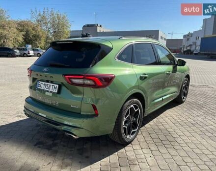 Зеленый Форд Куга, объемом двигателя 1.5 л и пробегом 1 тыс. км за 37000 $, фото 4 на Automoto.ua
