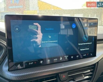 Зеленый Форд Куга, объемом двигателя 1.5 л и пробегом 1 тыс. км за 37000 $, фото 23 на Automoto.ua