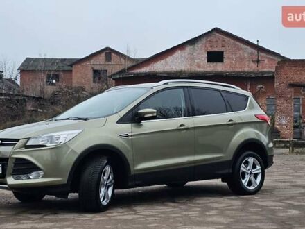 Зелений Форд Куга, об'ємом двигуна 2 л та пробігом 155 тис. км за 12500 $, фото 1 на Automoto.ua