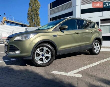 Зелений Форд Куга, об'ємом двигуна 2 л та пробігом 98 тис. км за 13500 $, фото 1 на Automoto.ua