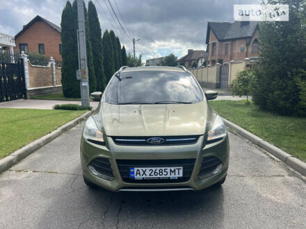 Форд Куга 2013 у Харкові на Automoto.ua Зелений Форд Куга, об'ємом двигуна 2 л та пробігом 170 тис. км за 12700 $, фото 1 на Automoto.ua
