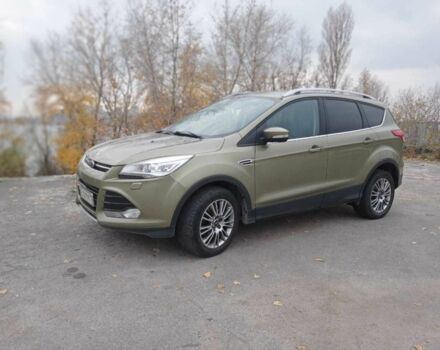 Зеленый Форд Куга, объемом двигателя 2 л и пробегом 232 тыс. км за 11300 $, фото 1 на Automoto.ua