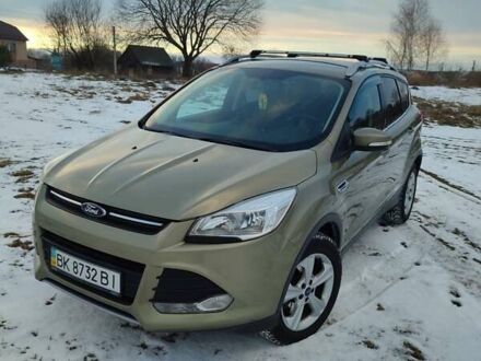 Форд Куга 2013 у Рівному на Automoto.ua Зелений Форд Куга, об'ємом двигуна 2 л та пробігом 190 тис. км за 12900 $, фото 1 на Automoto.ua