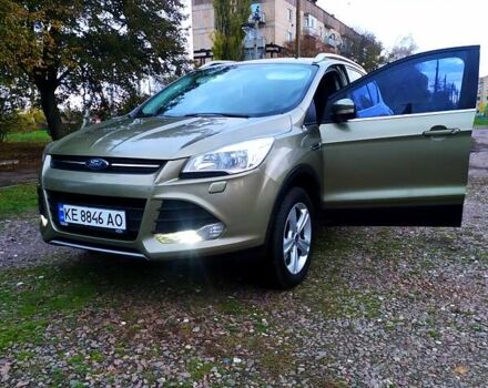Зеленый Форд Куга, объемом двигателя 2 л и пробегом 167 тыс. км за 11900 $, фото 1 на Automoto.ua