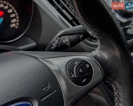 Помаранчевий Форд Куга, об'ємом двигуна 2 л та пробігом 249 тис. км за 14950 $, фото 73 на Automoto.ua