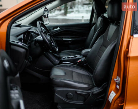 Оранжевый Форд Куга, объемом двигателя 2 л и пробегом 237 тыс. км за 14600 $, фото 31 на Automoto.ua