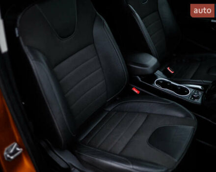 Оранжевый Форд Куга, объемом двигателя 2 л и пробегом 237 тыс. км за 14600 $, фото 37 на Automoto.ua