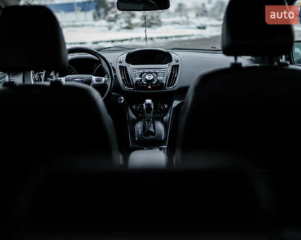 Оранжевый Форд Куга, объемом двигателя 2 л и пробегом 237 тыс. км за 14600 $, фото 39 на Automoto.ua