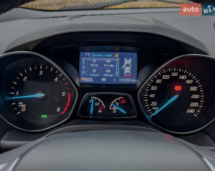 Помаранчевий Форд Куга, об'ємом двигуна 2 л та пробігом 249 тис. км за 14950 $, фото 76 на Automoto.ua