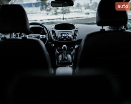 Оранжевый Форд Куга, объемом двигателя 2 л и пробегом 237 тыс. км за 14600 $, фото 35 на Automoto.ua