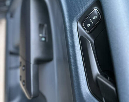 Форд Маверик 2023 в Ровно на Automoto.ua Черный Форд Маверик, объемом двигателя 2 л и пробегом 55 тыс. км за 23500 $, фото 36 на Automoto.ua