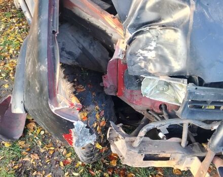 Черный Форд Маверик, объемом двигателя 2.4 л и пробегом 222 тыс. км за 1100 $, фото 5 на Automoto.ua