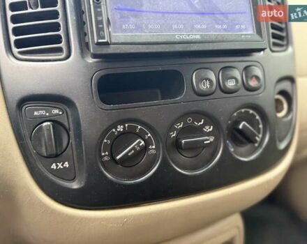 Черный Форд Маверик, объемом двигателя 2 л и пробегом 290 тыс. км за 3600 $, фото 14 на Automoto.ua