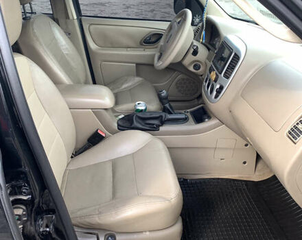 Черный Форд Маверик, объемом двигателя 2.3 л и пробегом 240 тыс. км за 6600 $, фото 8 на Automoto.ua