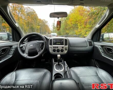 Черный Форд Маверик, объемом двигателя 3 л и пробегом 240 тыс. км за 2500 $, фото 4 на Automoto.ua