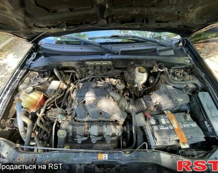 Черный Форд Маверик, объемом двигателя 3 л и пробегом 240 тыс. км за 2500 $, фото 6 на Automoto.ua