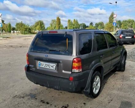 Коричневый Форд Маверик, объемом двигателя 2.3 л и пробегом 270 тыс. км за 5400 $, фото 1 на Automoto.ua