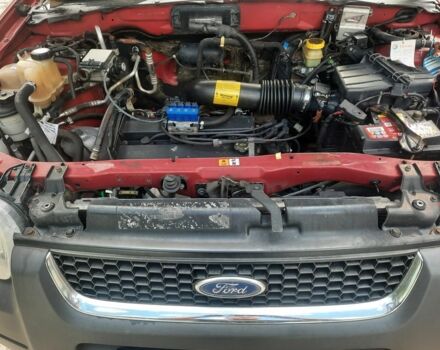 Форд Маверик 2002 в Ровно на Automoto.ua Красный Форд Маверик, объемом двигателя 2 л и пробегом 360 тыс. км за 3200 $, фото 11 на Automoto.ua