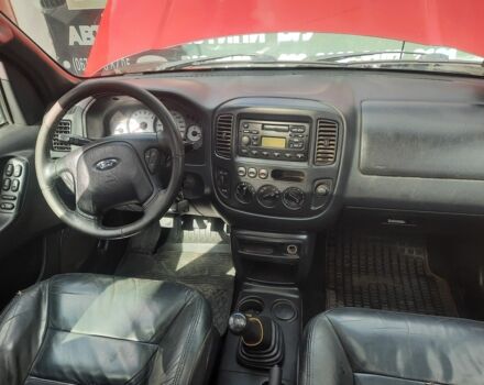 Форд Маверик 2002 в Ровно на Automoto.ua Красный Форд Маверик, объемом двигателя 2 л и пробегом 360 тыс. км за 3200 $, фото 8 на Automoto.ua