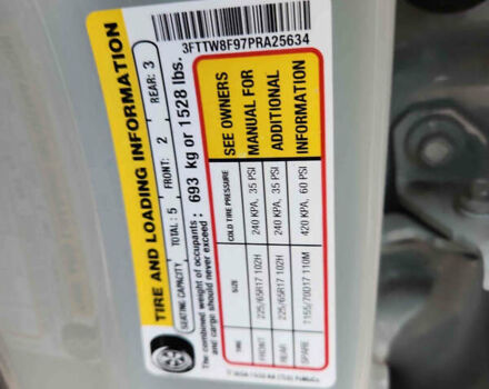 Форд Маверик, объемом двигателя 2 л и пробегом 35 тыс. км за 20000 $, фото 3 на Automoto.ua