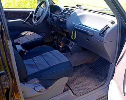 Форд Маверик, объемом двигателя 2.7 л и пробегом 315 тыс. км за 2250 $, фото 5 на Automoto.ua