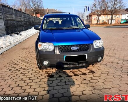 Форд Маверик, объемом двигателя 23 л и пробегом 250 тыс. км за 3200 $, фото 1 на Automoto.ua