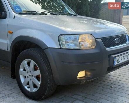 Серый Форд Маверик, объемом двигателя 2 л и пробегом 221 тыс. км за 6200 $, фото 3 на Automoto.ua