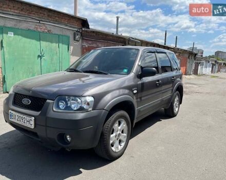 Серый Форд Маверик, объемом двигателя 2.26 л и пробегом 235 тыс. км за 5600 $, фото 1 на Automoto.ua