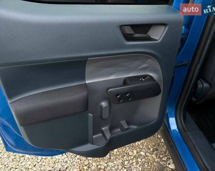 Синий Форд Маверик, объемом двигателя 2.5 л и пробегом 98 тыс. км за 22700 $, фото 48 на Automoto.ua
