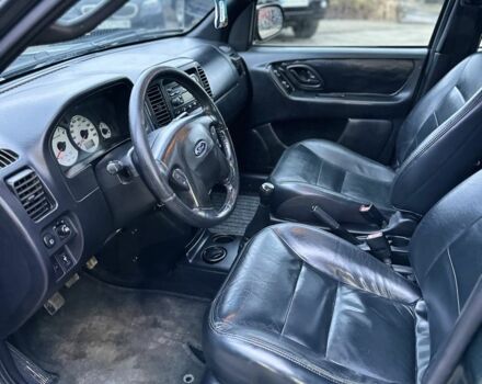 Зелений Форд Маверік, об'ємом двигуна 2 л та пробігом 195 тис. км за 3150 $, фото 6 на Automoto.ua