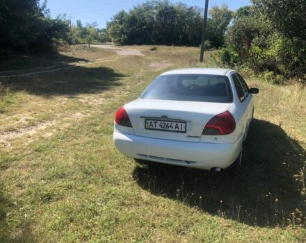 Белый Форд Мондео, объемом двигателя 2.5 л и пробегом 223 тыс. км за 1300 $, фото 4 на Automoto.ua