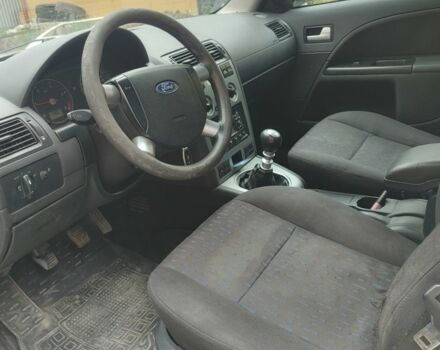 Белый Форд Мондео, объемом двигателя 2 л и пробегом 277 тыс. км за 2500 $, фото 5 на Automoto.ua