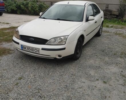 Белый Форд Мондео, объемом двигателя 2 л и пробегом 277 тыс. км за 2500 $, фото 3 на Automoto.ua